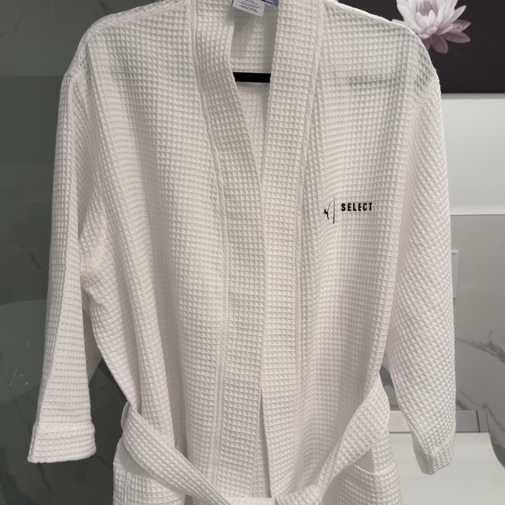 Puma White Waffle Bathrobe o/s